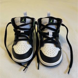 Toddler Jordan 1 Mid